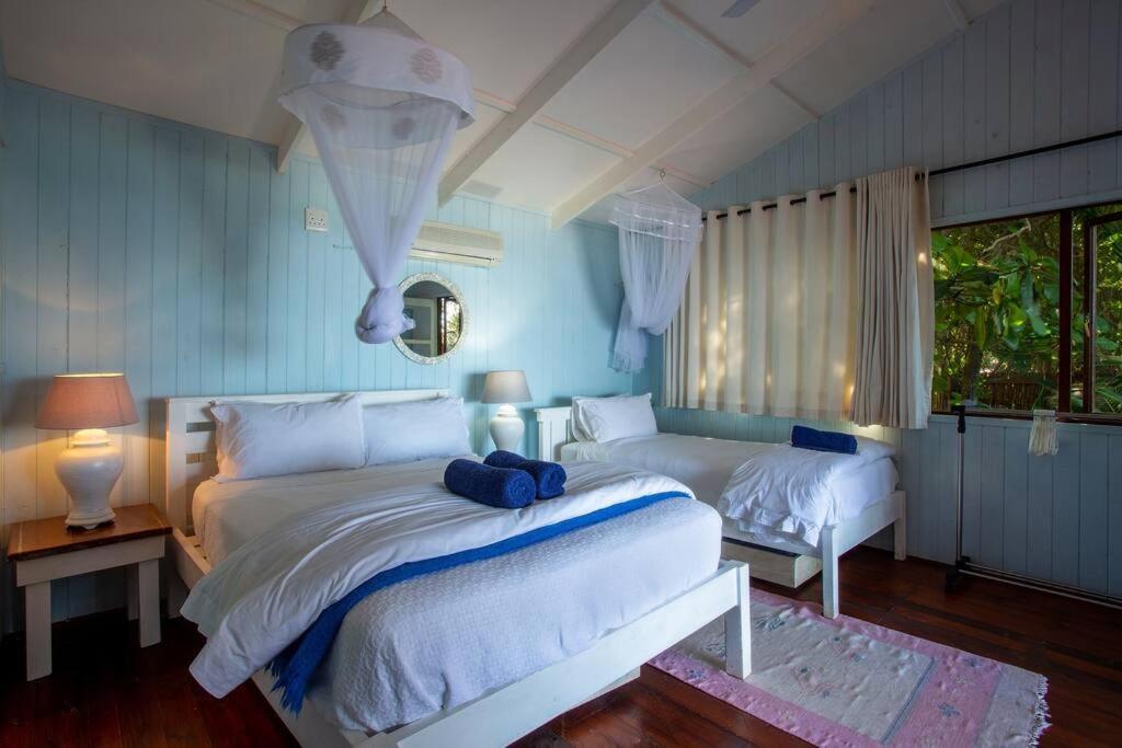 Villa Mar Azul 4 Ponta Malongane Esterno foto